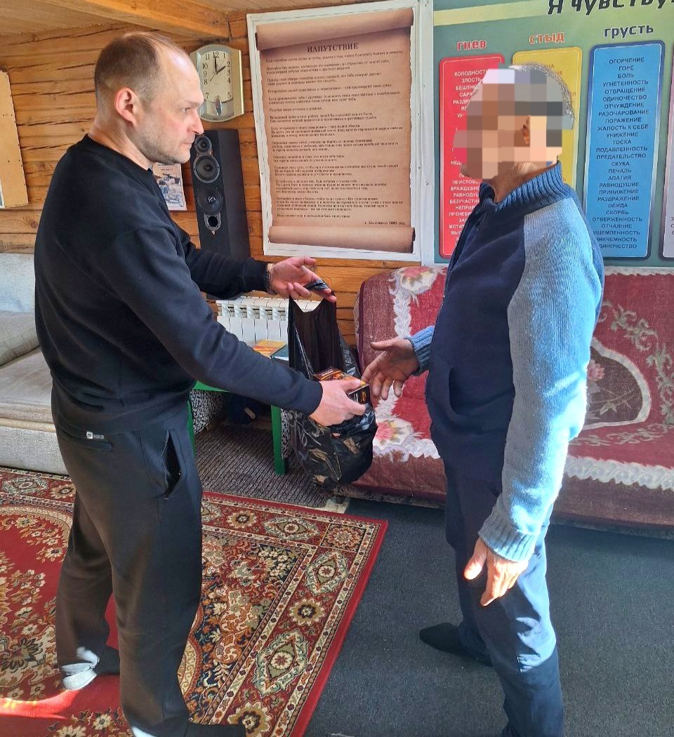  Гуманитарная помощь и консультации специалистов