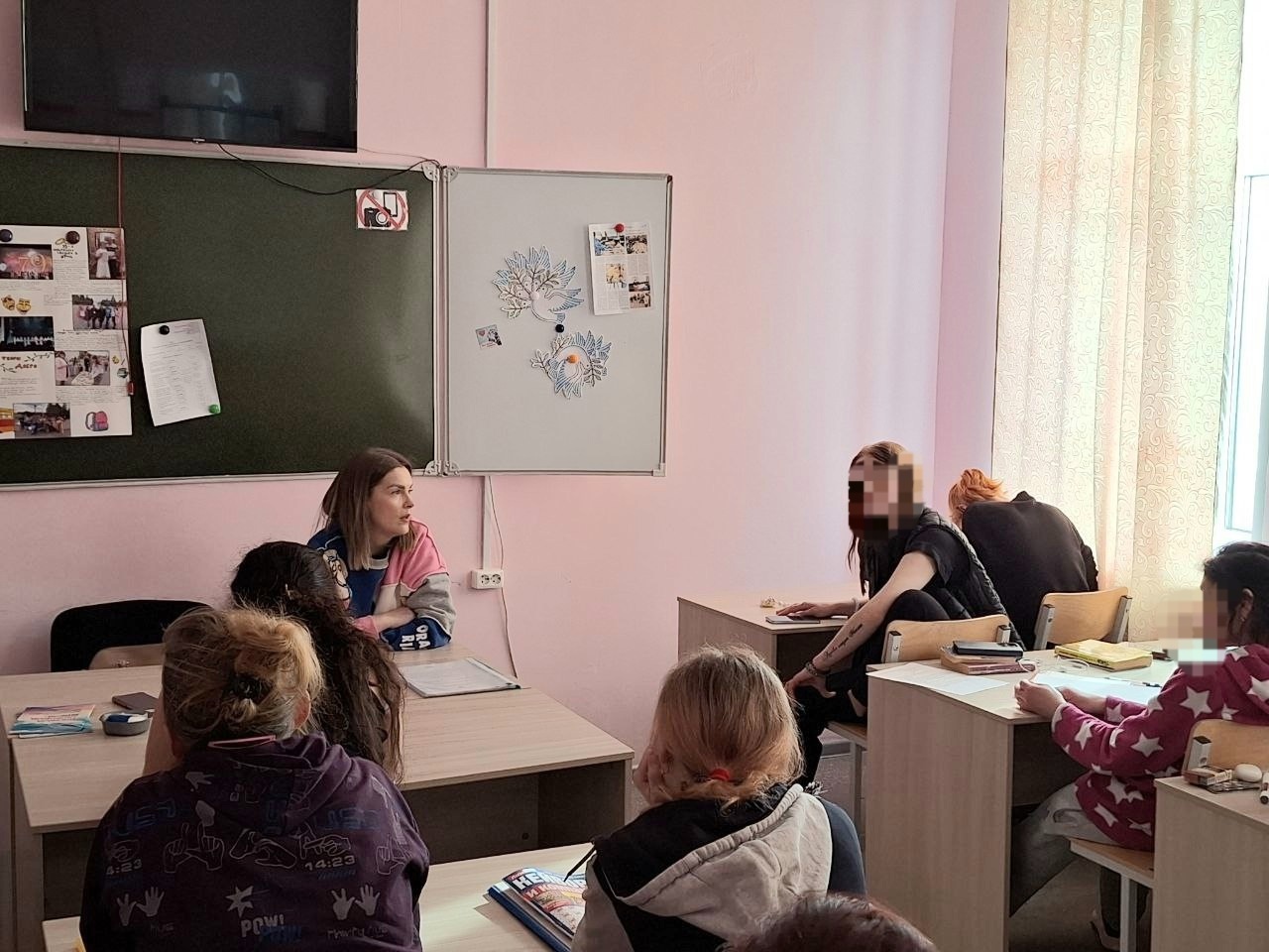 Исправительные учреждения и работа в них