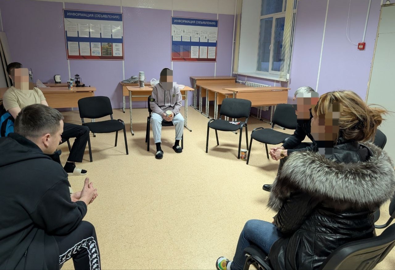  Гуманитарная помощь и консультации специалистов