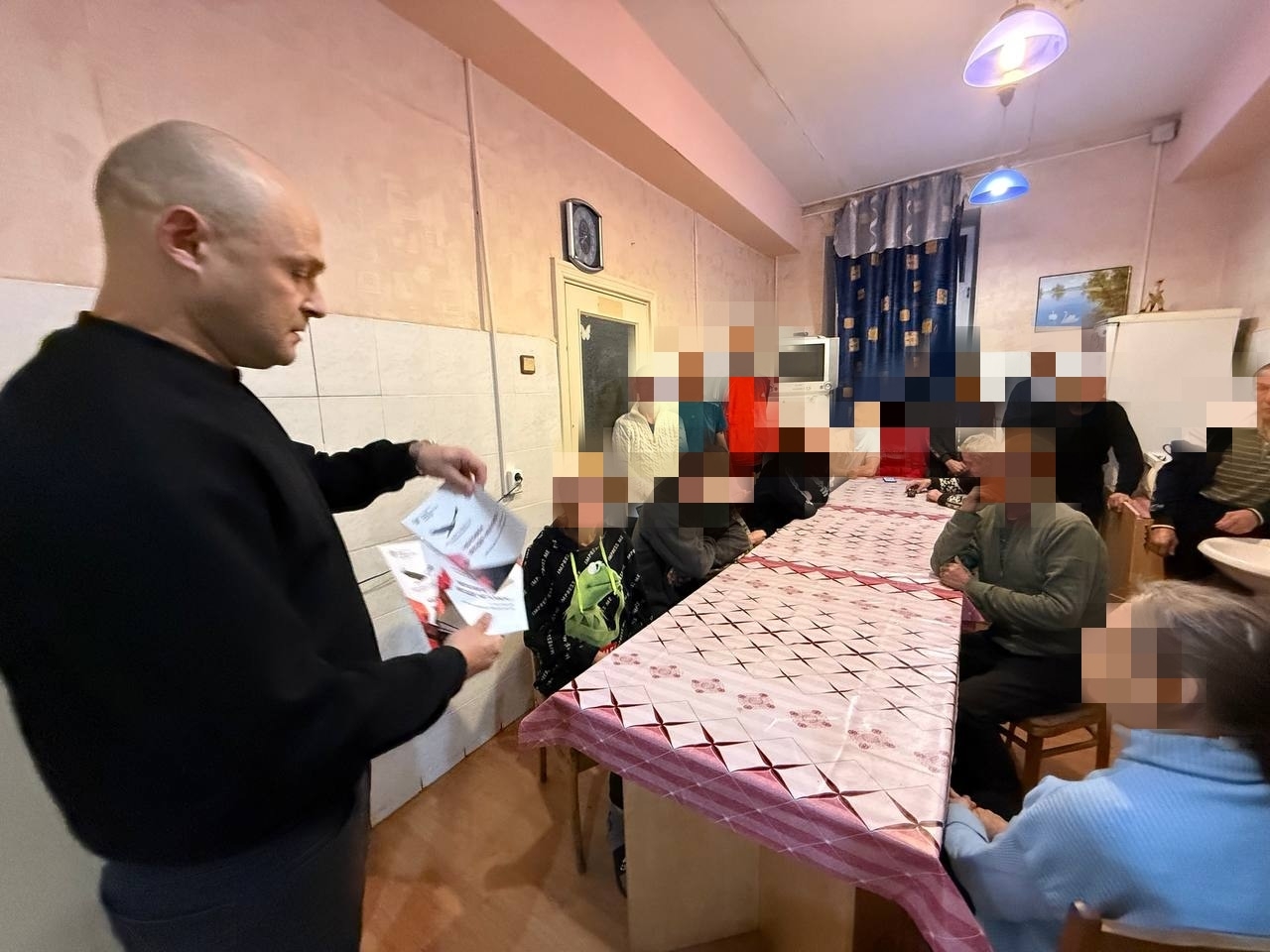  Взаимодействуем с другими НКО и государством