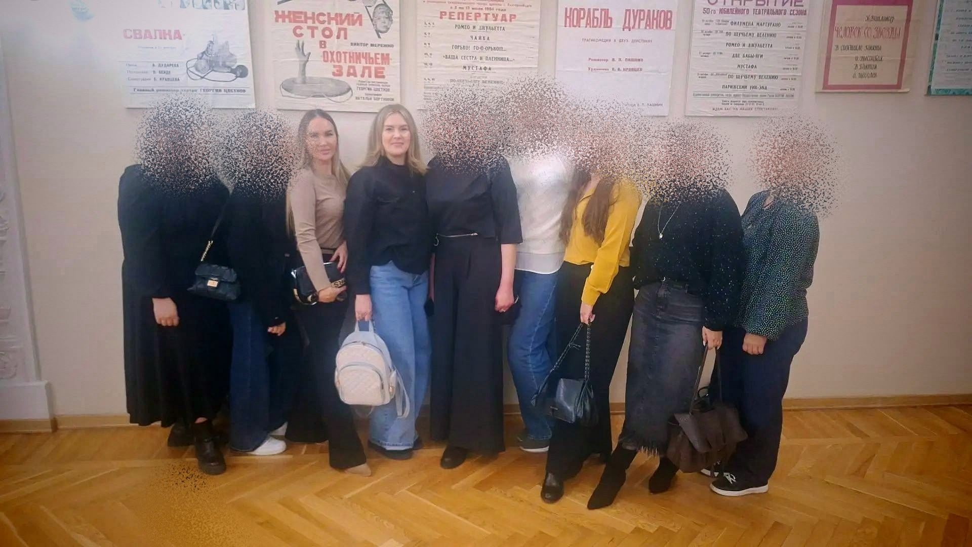 Культурная адаптация и поддерживающее сообщество женщин